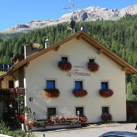 Hotel Ostaria La Fontana Corvara In Badia Exterior foto
