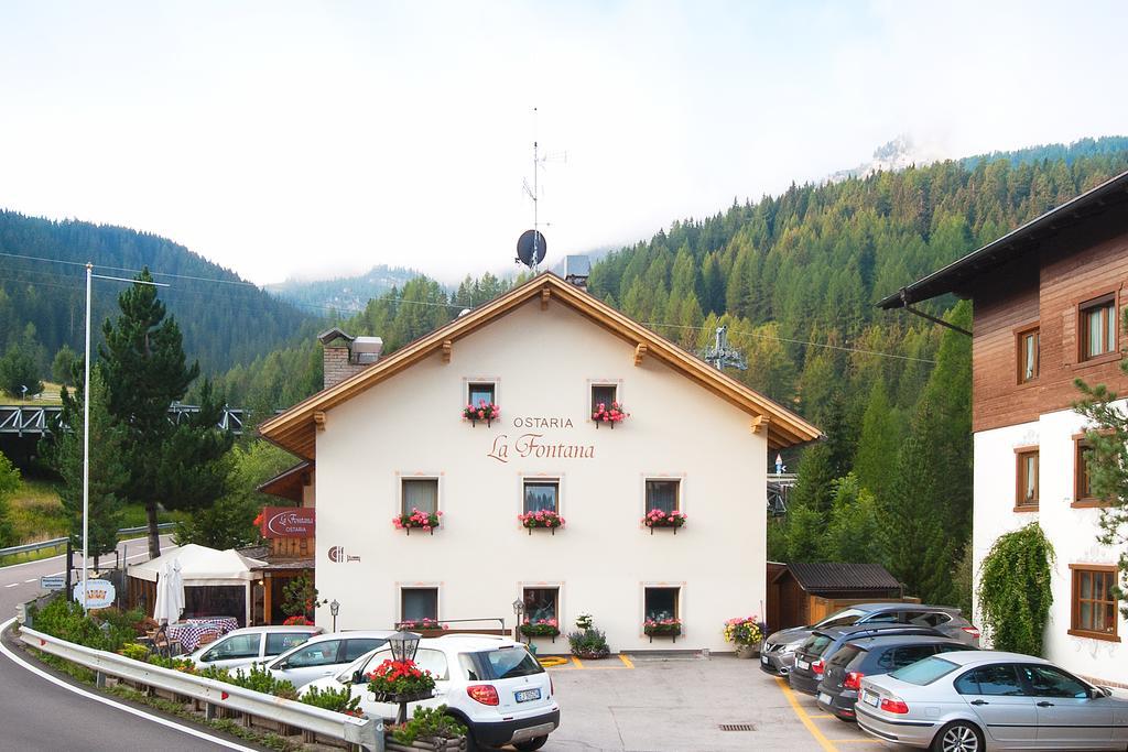 Hotel Ostaria La Fontana Corvara In Badia Exterior foto